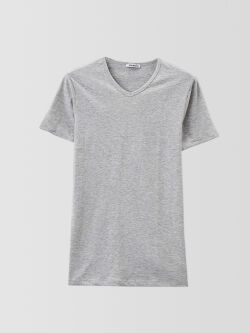 �������� "Essential - T-shirt V-Neck Grey Melange" (����. ����!) 