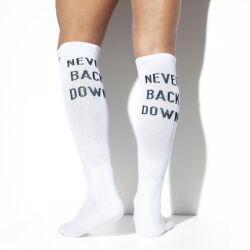 ����� - ����� "Never Back Down - White" 